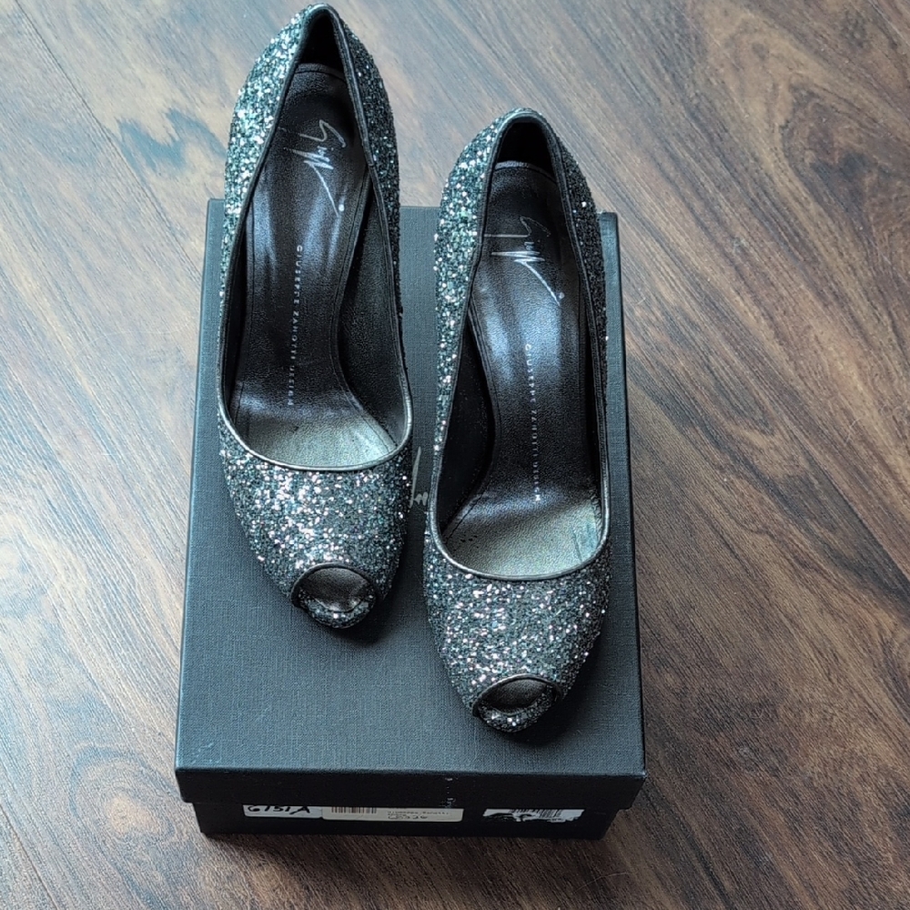 Giuseppe Zanotti Silver Glitter Peep-Toe Heels